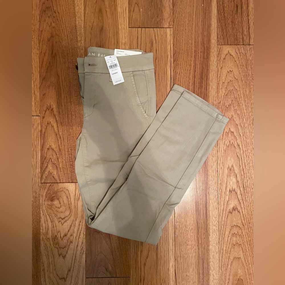 NWT American Eagle Khakis
